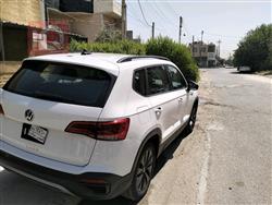 Volkswagen Taos